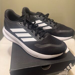 Adidas Men's RunFalcon running shoes size 9